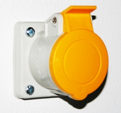 Plugs & Sockets